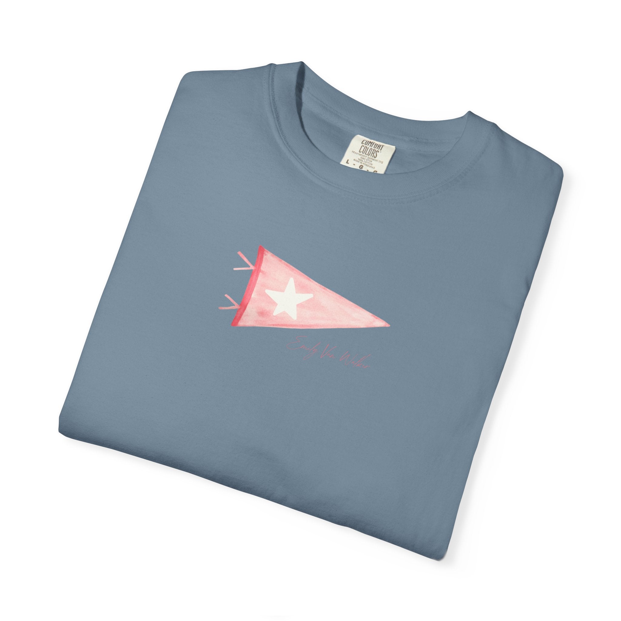 Star Pennant - Comfort Tee
