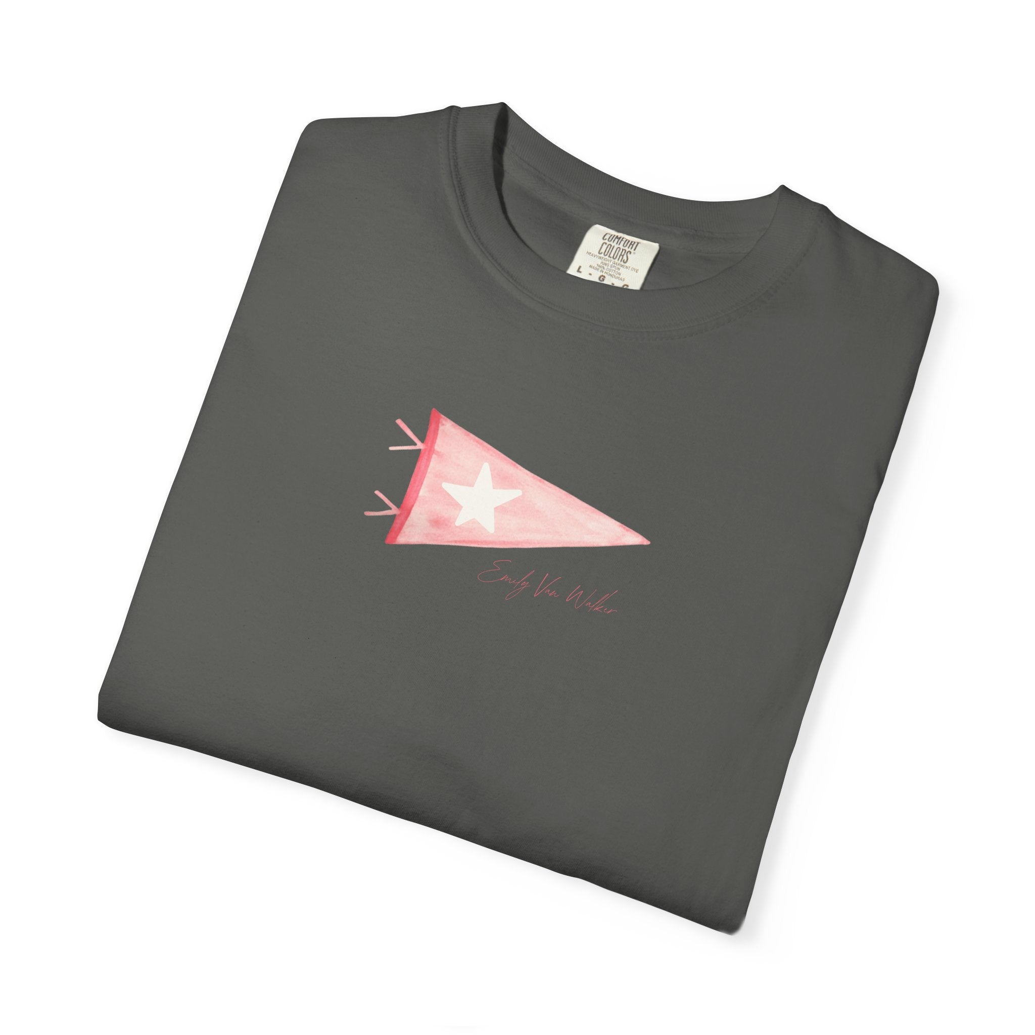 Star Pennant - Comfort Tee
