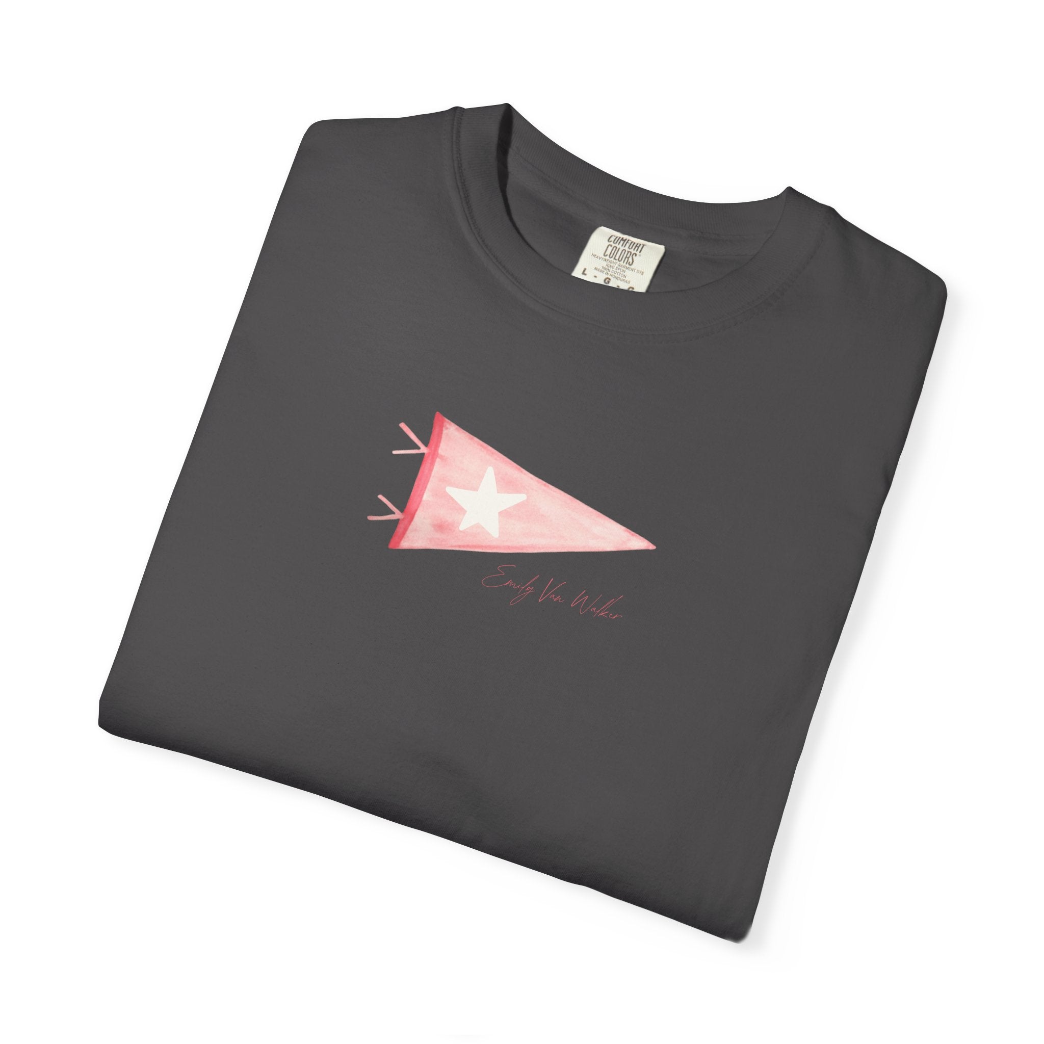 Star Pennant - Comfort Tee